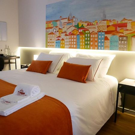 וילה נובה דה גאיה Serra Do Pilar Porto Suites מראה חיצוני תמונה
