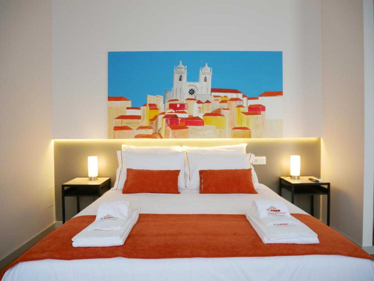 וילה נובה דה גאיה Serra Do Pilar Porto Suites מראה חיצוני תמונה