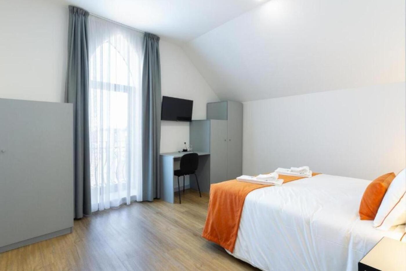 וילה נובה דה גאיה Serra Do Pilar Porto Suites מראה חיצוני תמונה